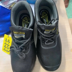 giay-bao-ho-lao-dong-1