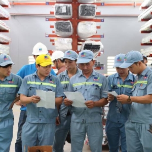 may-dong-phuc-cong-nhan